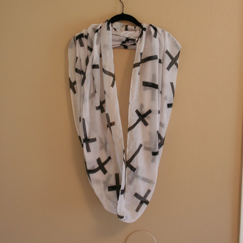 Cross Loop Scarf OS